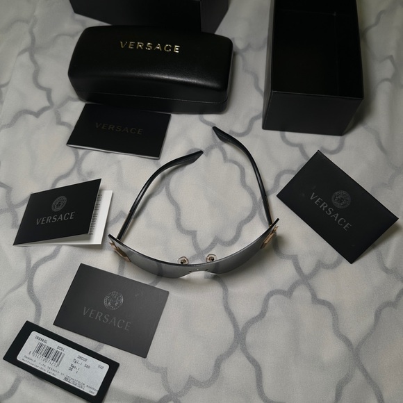 Versace Black and Gold Sunglasses - Picture 13 of 13